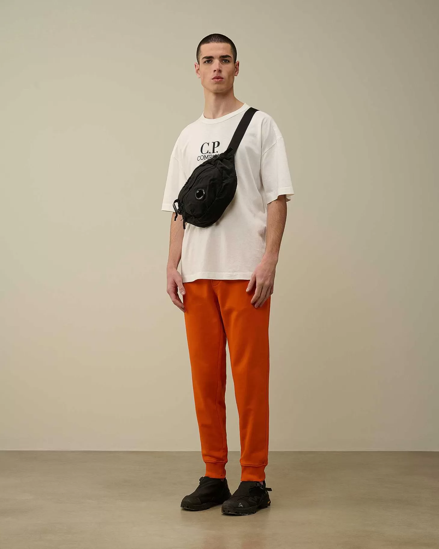 201_jersey_boxy_logo_tshirt_5-3.webp Homme C.P. Company T-Shirts Et Polos^20/1 Jersey Boxy Logo T-Shirt