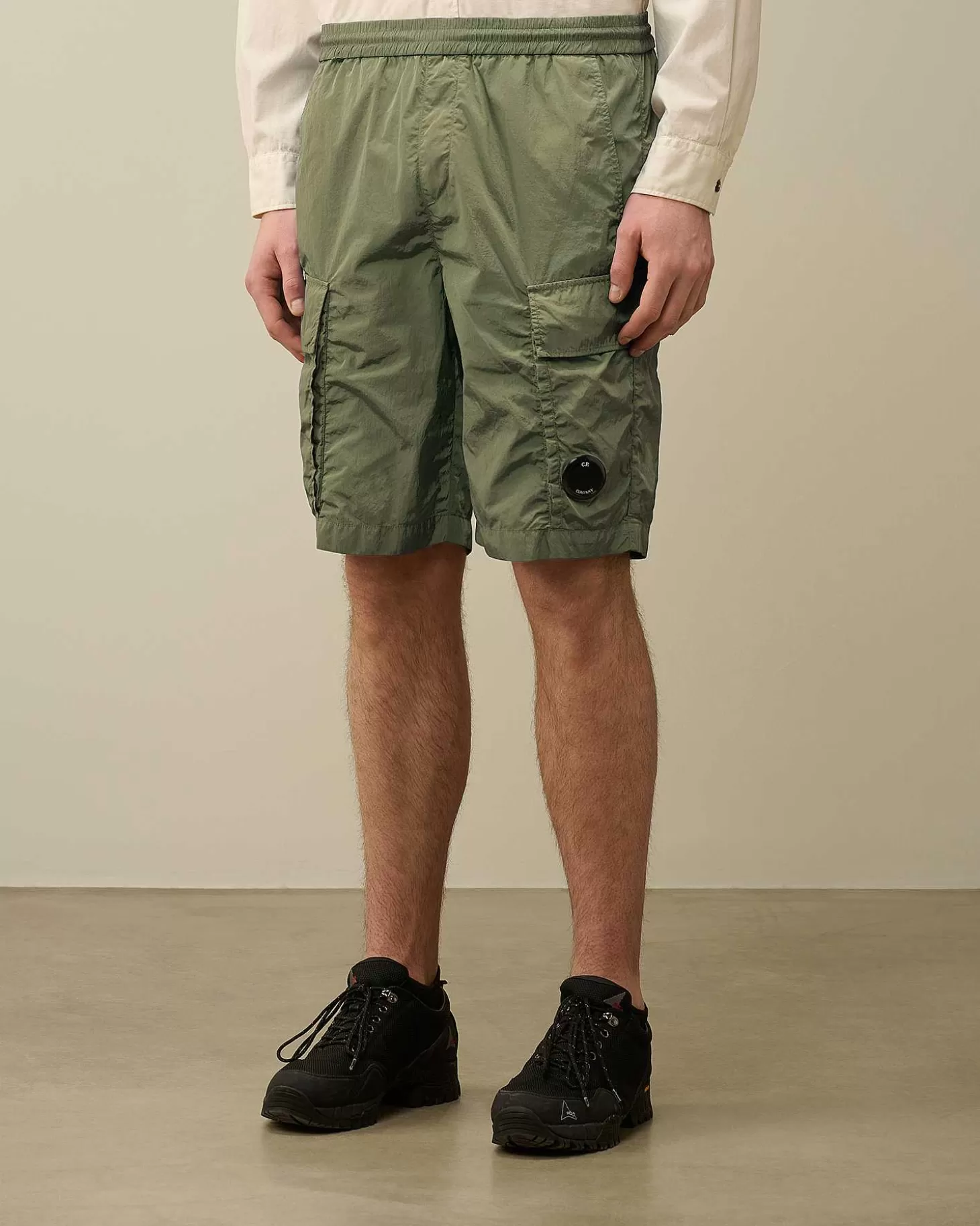 chromer_cargo_shorts_2-1.webp Homme C.P. Company Survêtements Et Shorts^Chrome-R Cargo Shorts