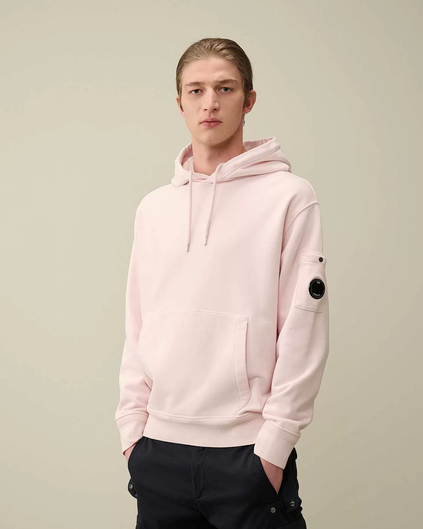 cotton_diagonal_fleece_lens_hoodie_2-1.webp Homme C.P. Company Sweat-Shirts^Cotton Diagonal Fleece Lens Hoodie