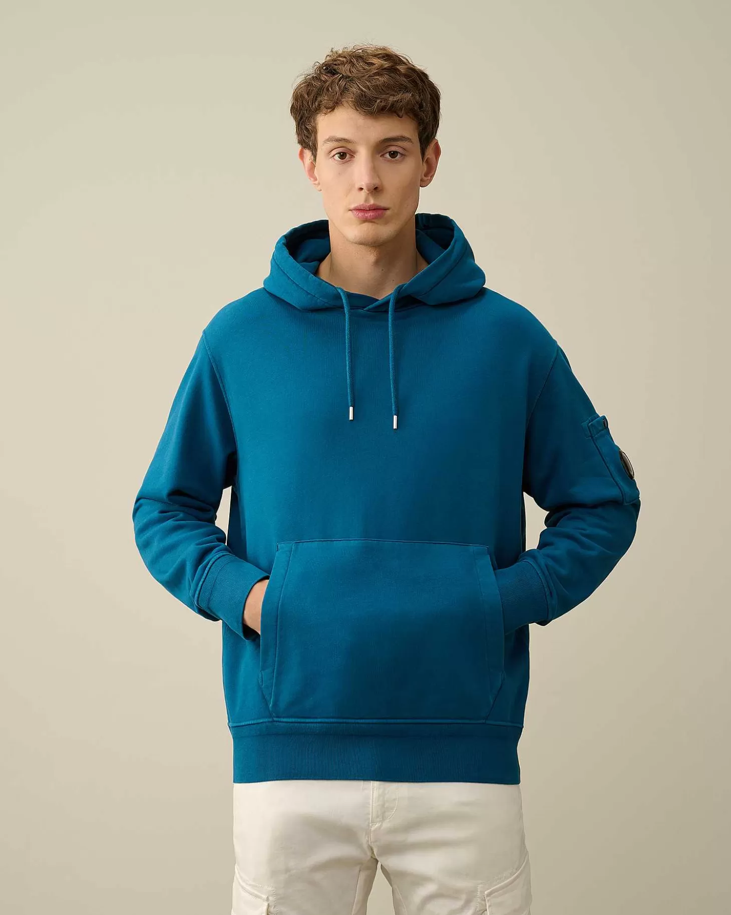 cotton_diagonal_fleece_lens_hoodie_2-3.webp Homme C.P. Company Sweat-Shirts^Cotton Diagonal Fleece Lens Hoodie