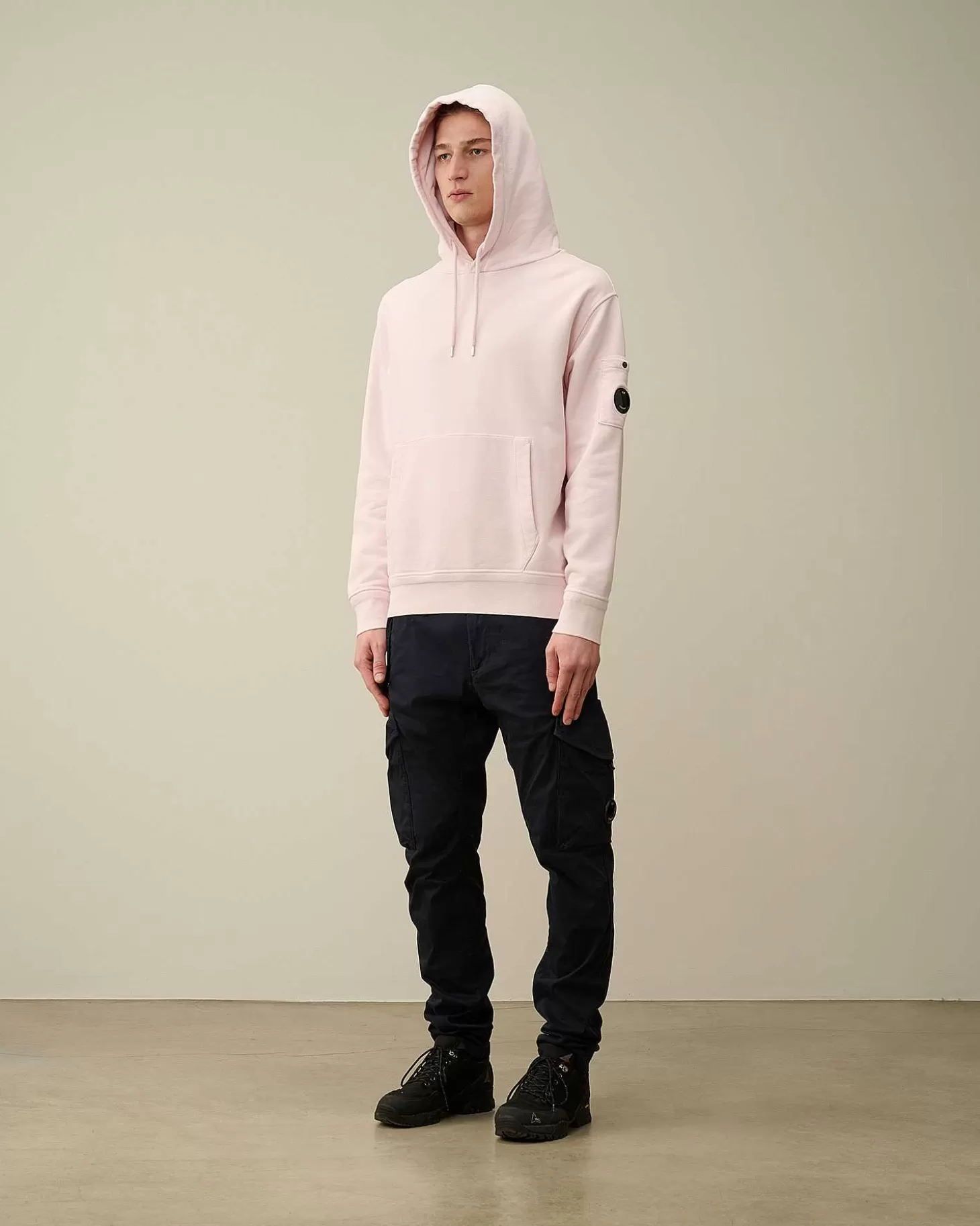 cotton_diagonal_fleece_lens_hoodie_6-1.webp Homme C.P. Company Sweat-Shirts^Cotton Diagonal Fleece Lens Hoodie