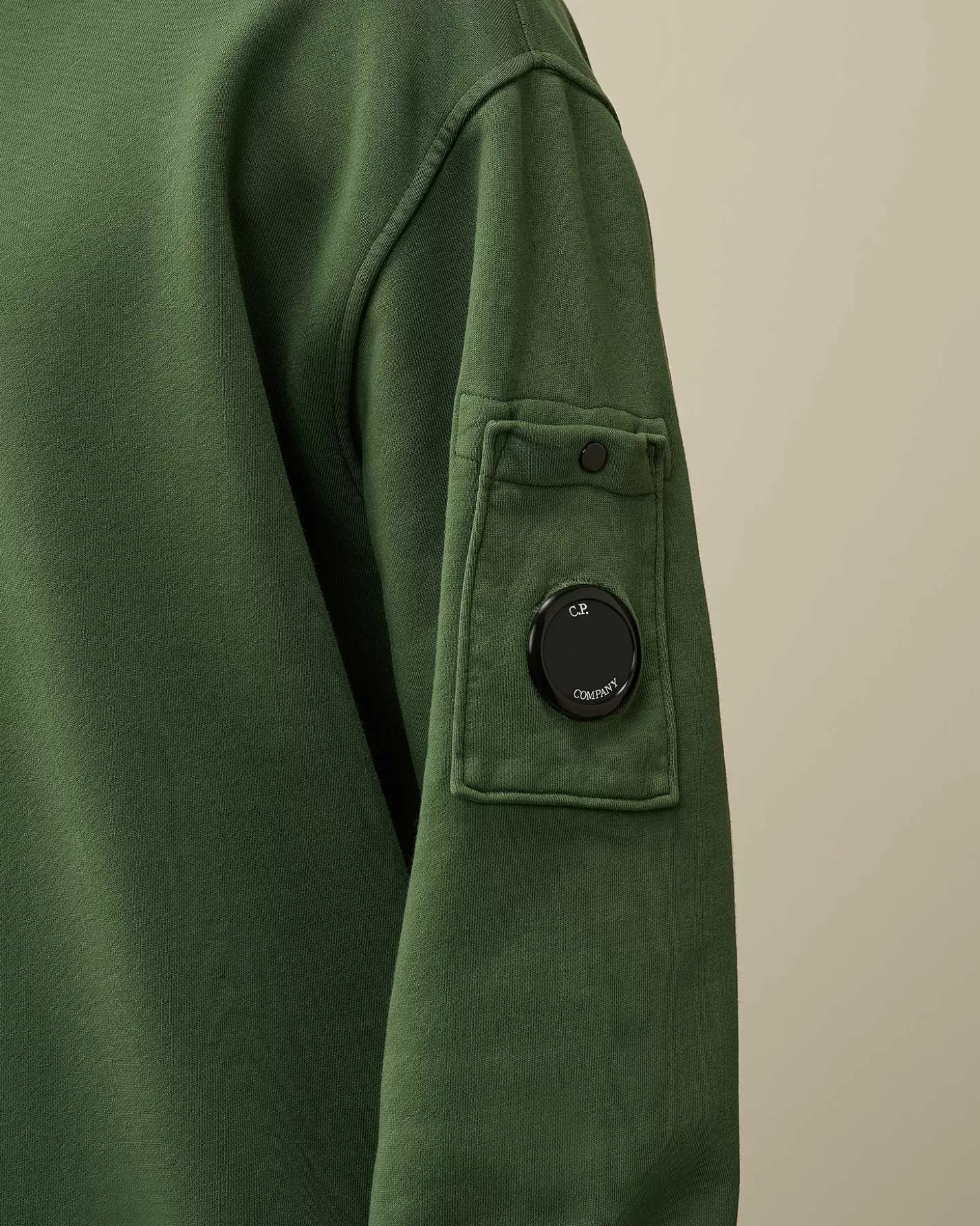 cotton_diagonal_fleece_lens_sweatshirt_4-2.webp Homme C.P. Company Sweat-Shirts^Cotton Diagonal Fleece Lens Sweatshirt