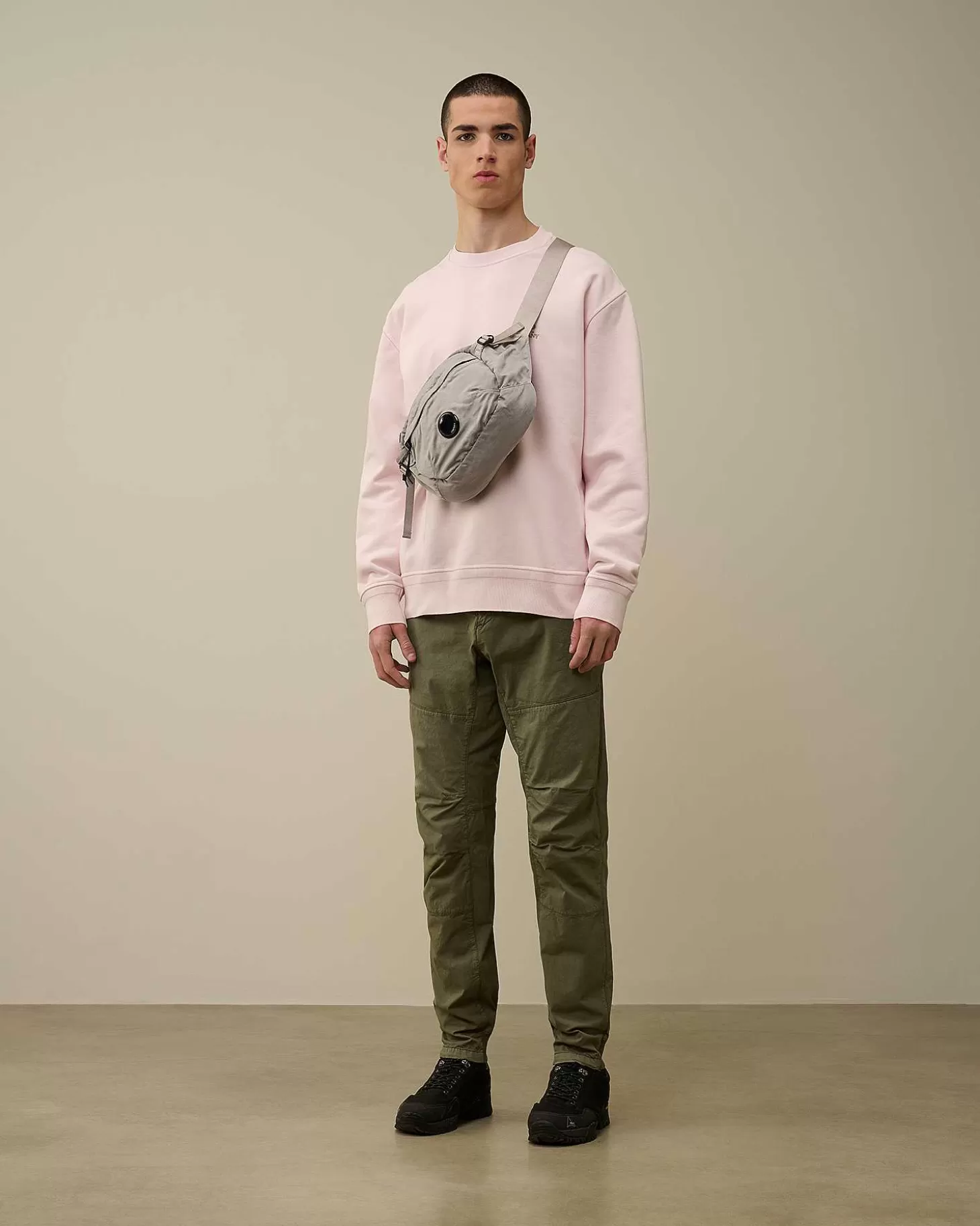 cotton_diagonal_fleece_logo_sweatshirt_6.webp Homme C.P. Company Sweat-Shirts^Cotton Diagonal Fleece Logo Sweatshirt