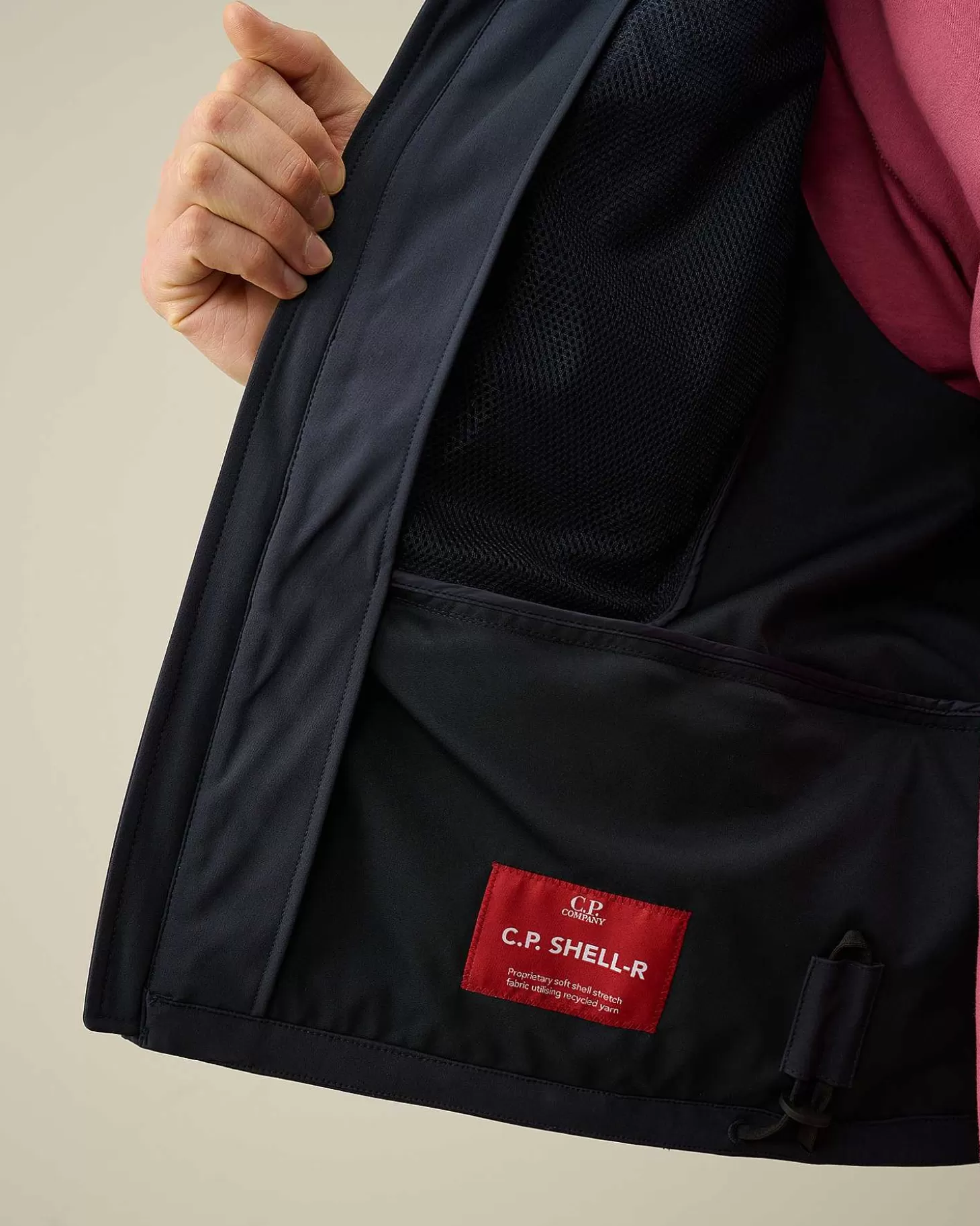 cp_shellr_utility_vest_6-6.webp Homme C.P. Company Vestes Et Manteaux^C.P. Shell-R Utility Vest