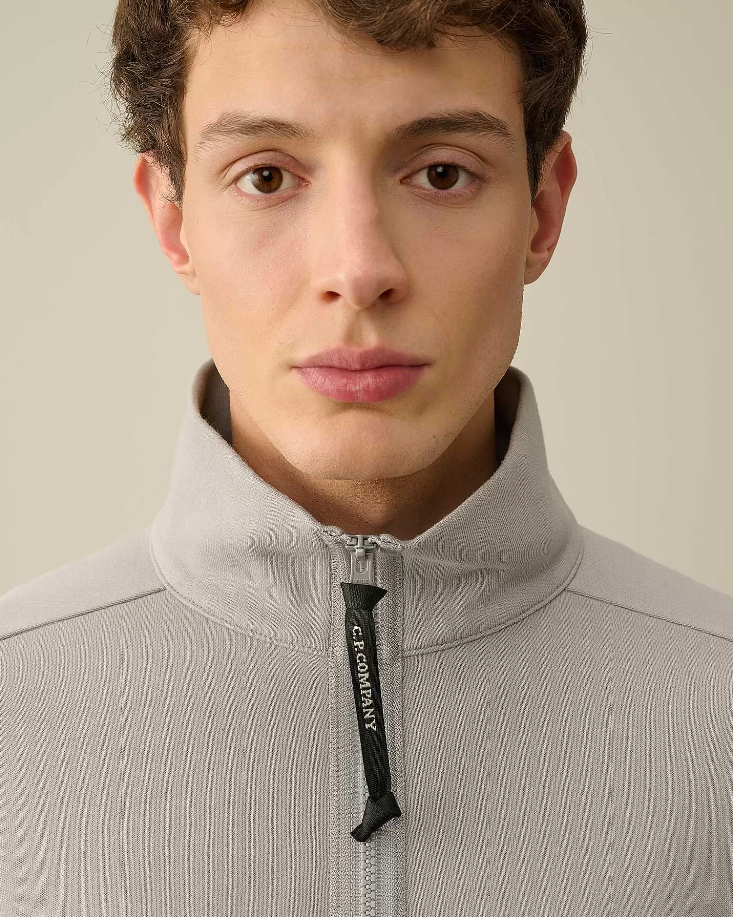 diagonal_raised_fleece_zipped_sweatshirt_4-6.webp Homme C.P. Company Sweat-Shirts^Diagonal Raised Fleece Zipped Sweatshirt