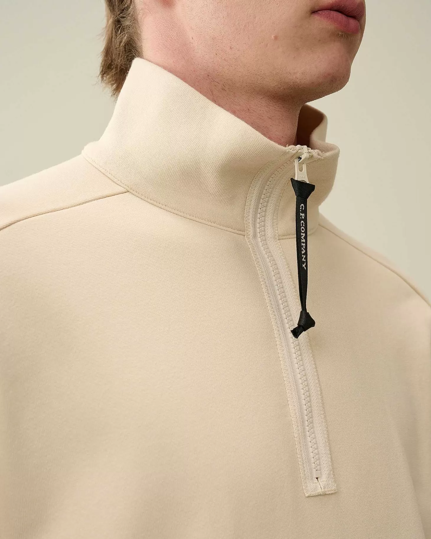 diagonal_raised_fleece_zipped_sweatshirt_5-7.webp Homme C.P. Company Sweat-Shirts^Diagonal Raised Fleece Zipped Sweatshirt