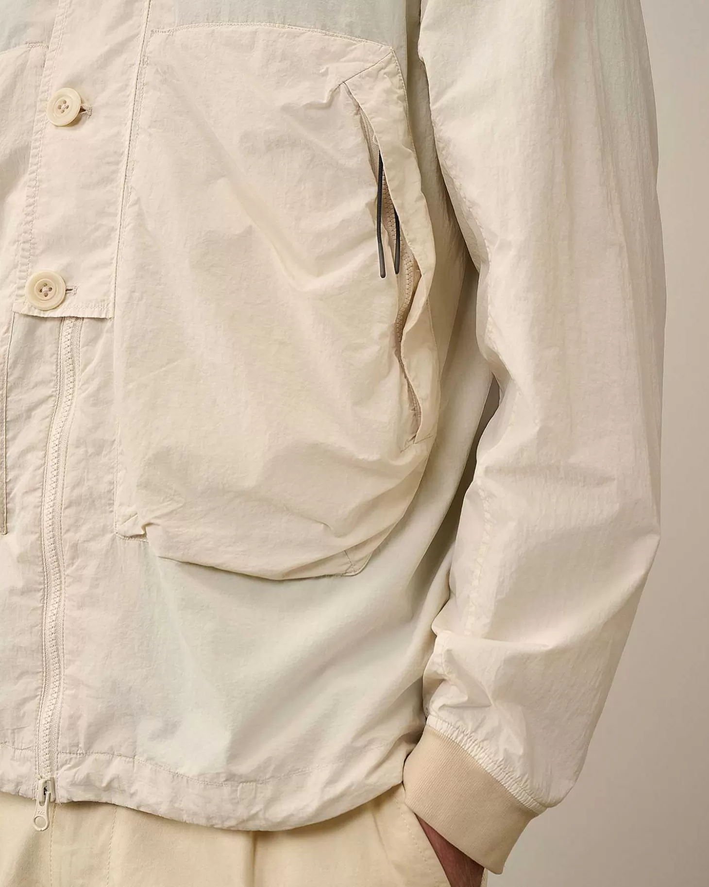 flatt_nylon_goggle_overshirt_5-2.webp Homme C.P. Company Surchemises^Flatt Nylon Goggle Overshirt