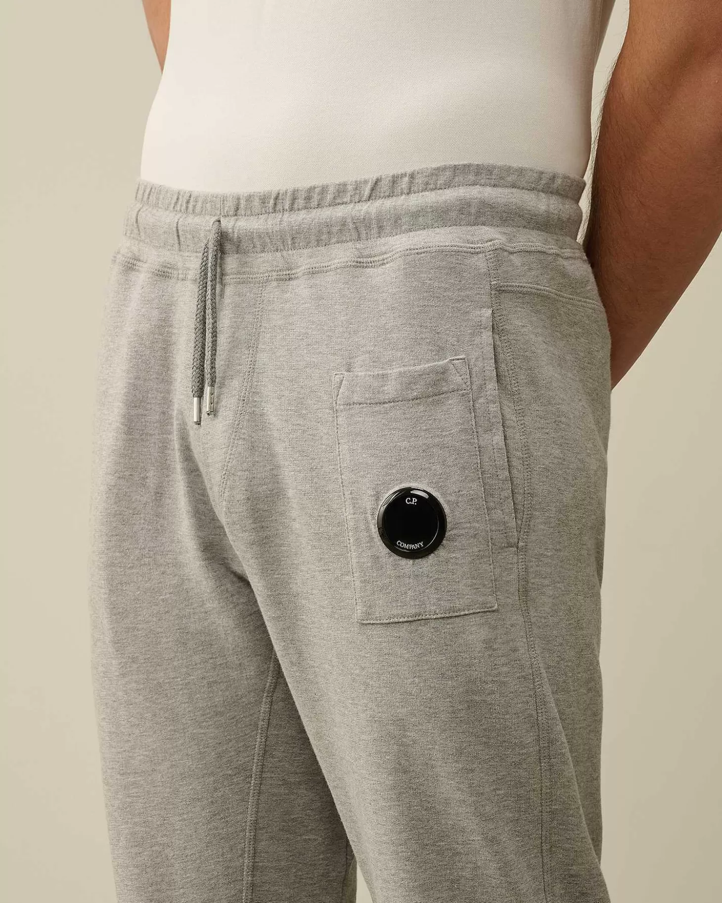 light_fleece_utility_sweatpants_4-7.webp Homme C.P. Company Survêtements Et Shorts^Light Fleece Utility Sweatpants