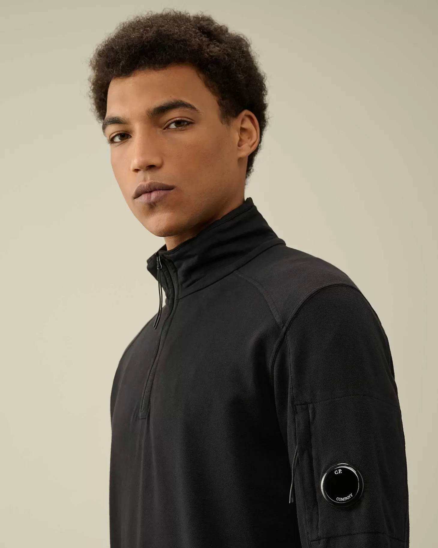 light_fleece_zipped_sweatshirt_3-4.webp Homme C.P. Company Sweat-Shirts^Light Fleece Zipped Sweatshirt