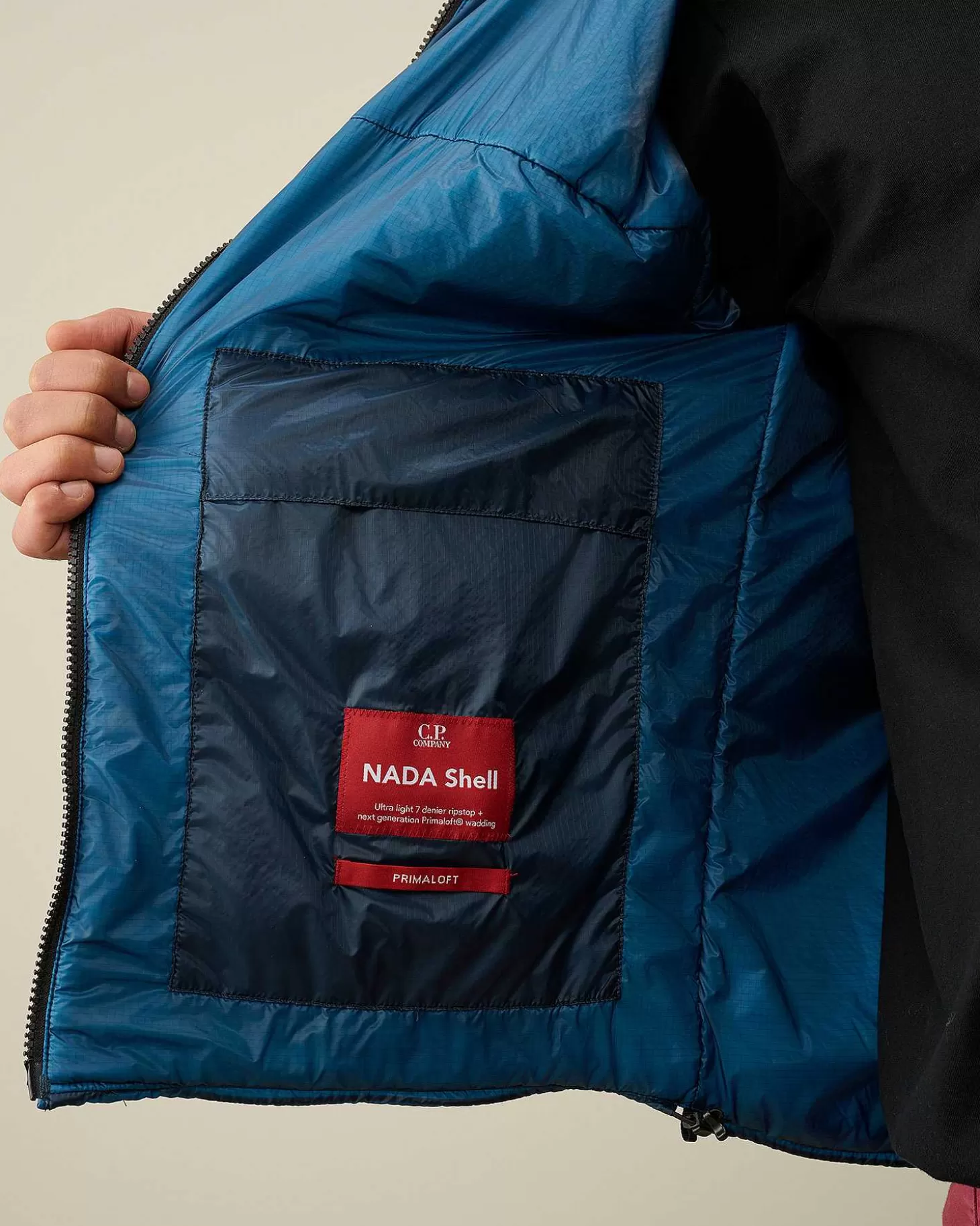 nada_shell_hooded_jacket_6-1.webp Homme C.P. Company Vestes Et Manteaux^Nada Shell Hooded Jacket