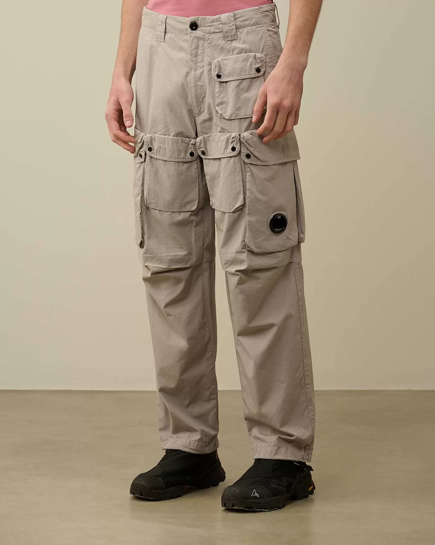 ripstop_loose_utility_cargo_pants_2-2.webp Homme C.P. Company Pantalons^Rip-Stop Loose Utility Cargo Pants