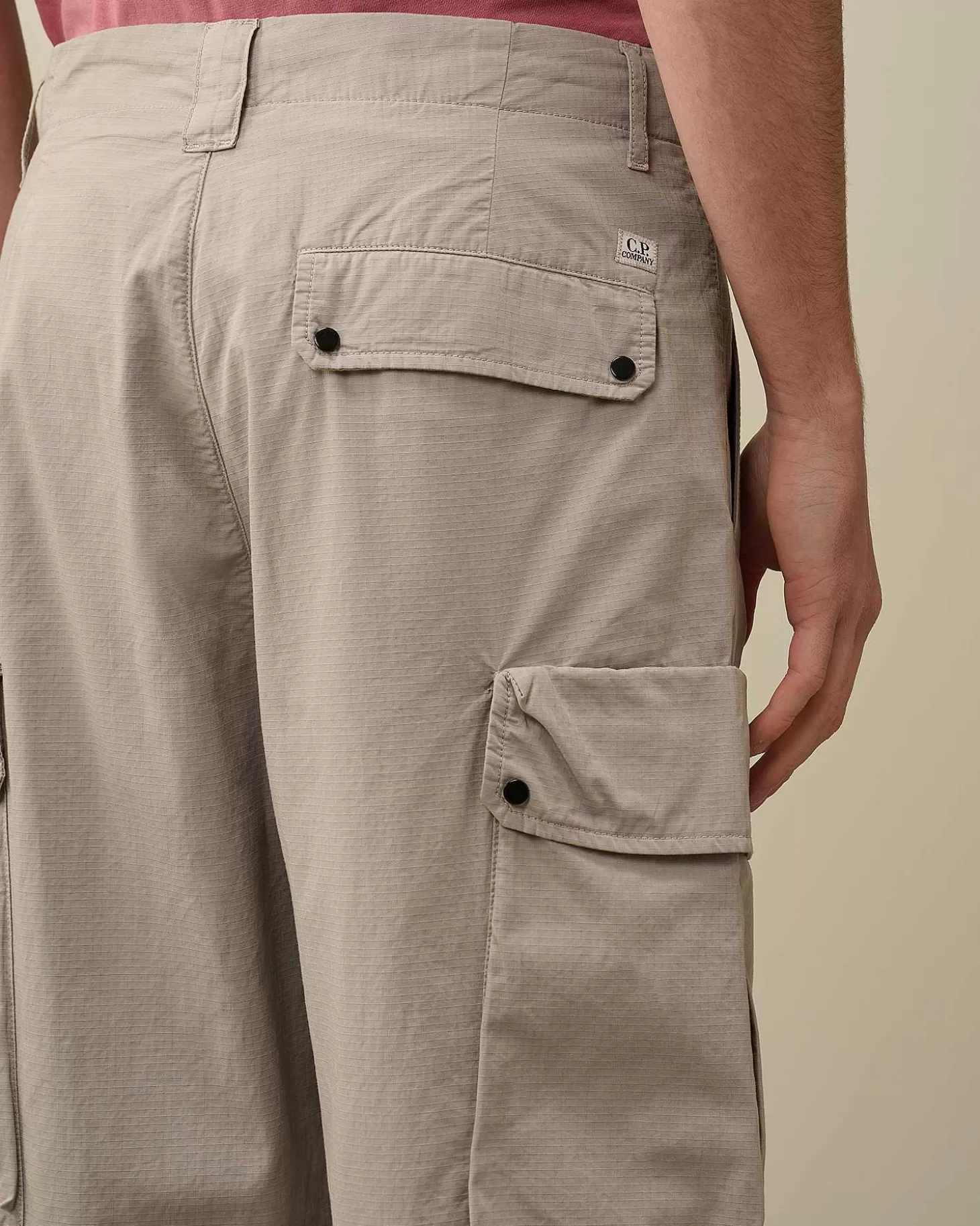 ripstop_loose_utility_cargo_pants_5-2.webp Homme C.P. Company Pantalons^Rip-Stop Loose Utility Cargo Pants
