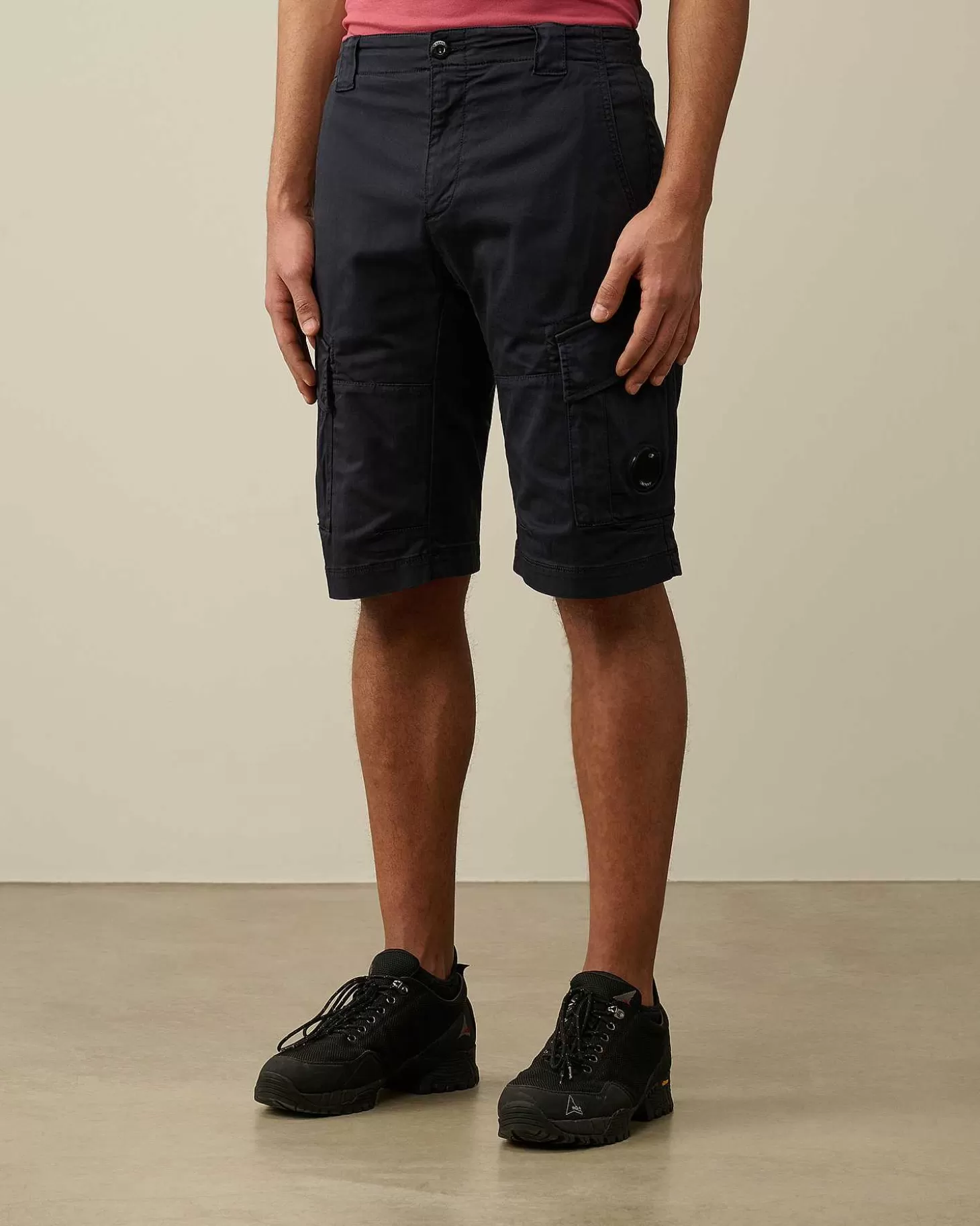 stretch_sateen_cargo_shorts_2-3.webp Homme C.P. Company Survêtements Et Shorts^Stretch Sateen Cargo Shorts
